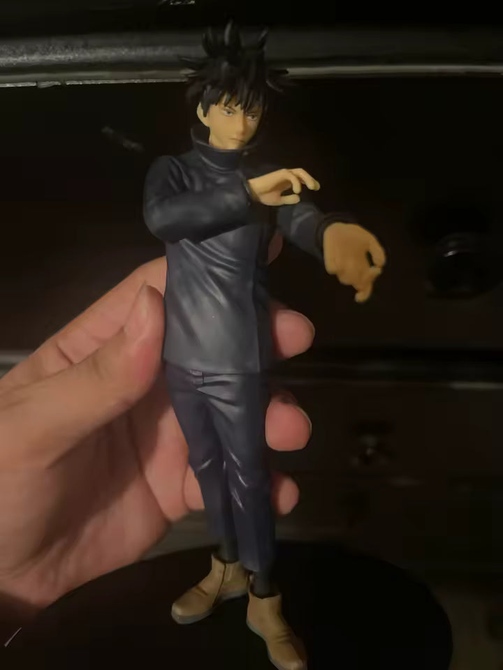 Figura anime Megumi Fushiguro Jujutsu Kaisen con acabado detallado