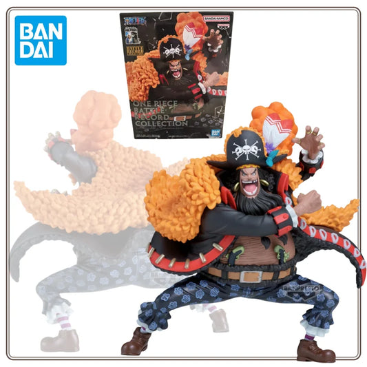 Figura de acción de Marshall D. Teach (Blackbeard) de la línea Battle Record Collection de Banpresto, con caja original visible al fondo.
